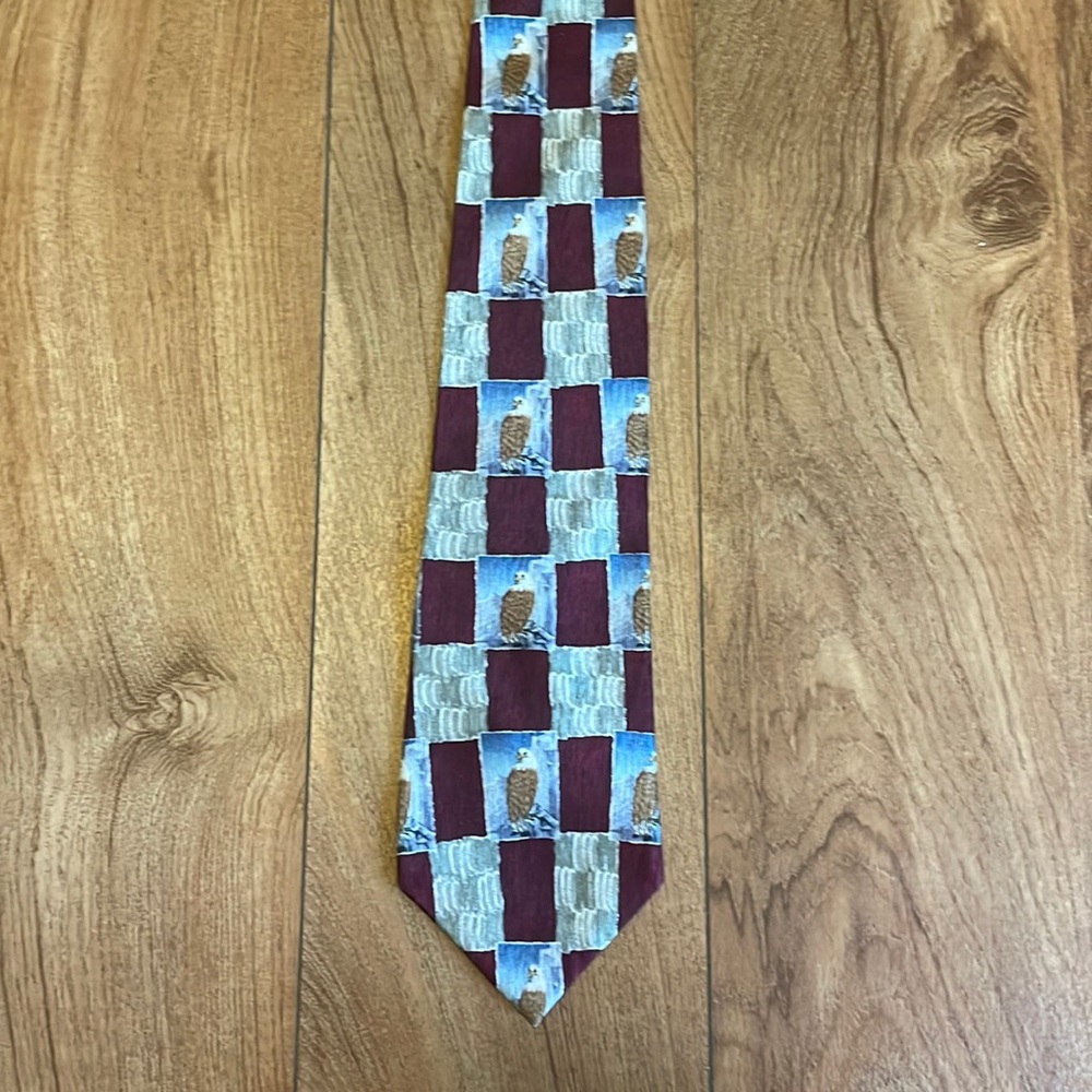 Neck tie